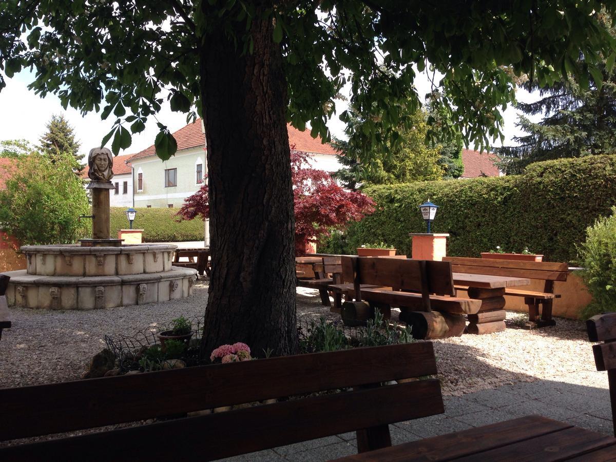 Gasthaus Marienhof Kirchdorf am Inn Exterior photo